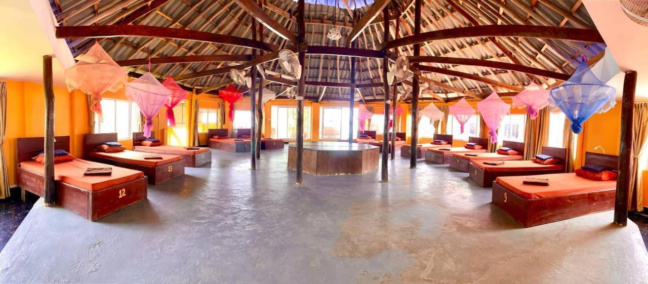 M'Pay Bay Guesthouse Koh Rong Sanloem Buitenkant foto