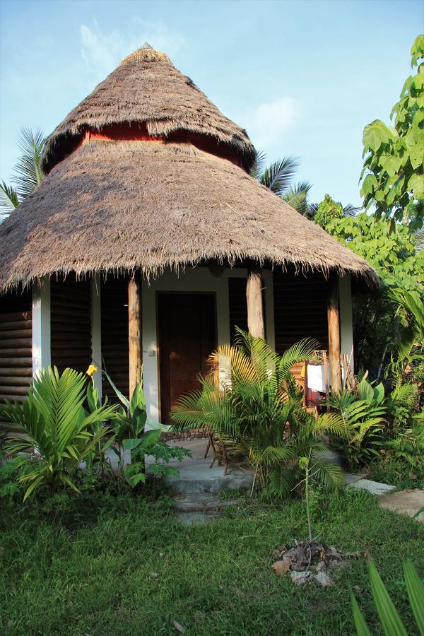 M'Pay Bay Guesthouse Koh Rong Sanloem Buitenkant foto